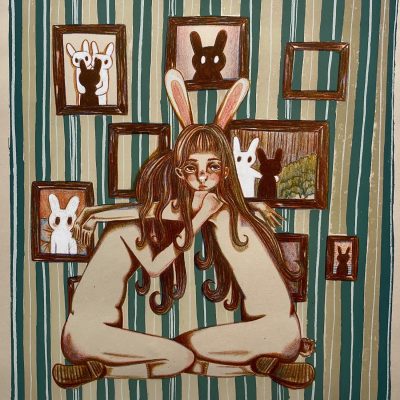 Old Wallpaper Familiar Arms