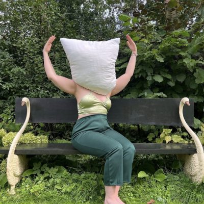 The Girl with the Pillow Head